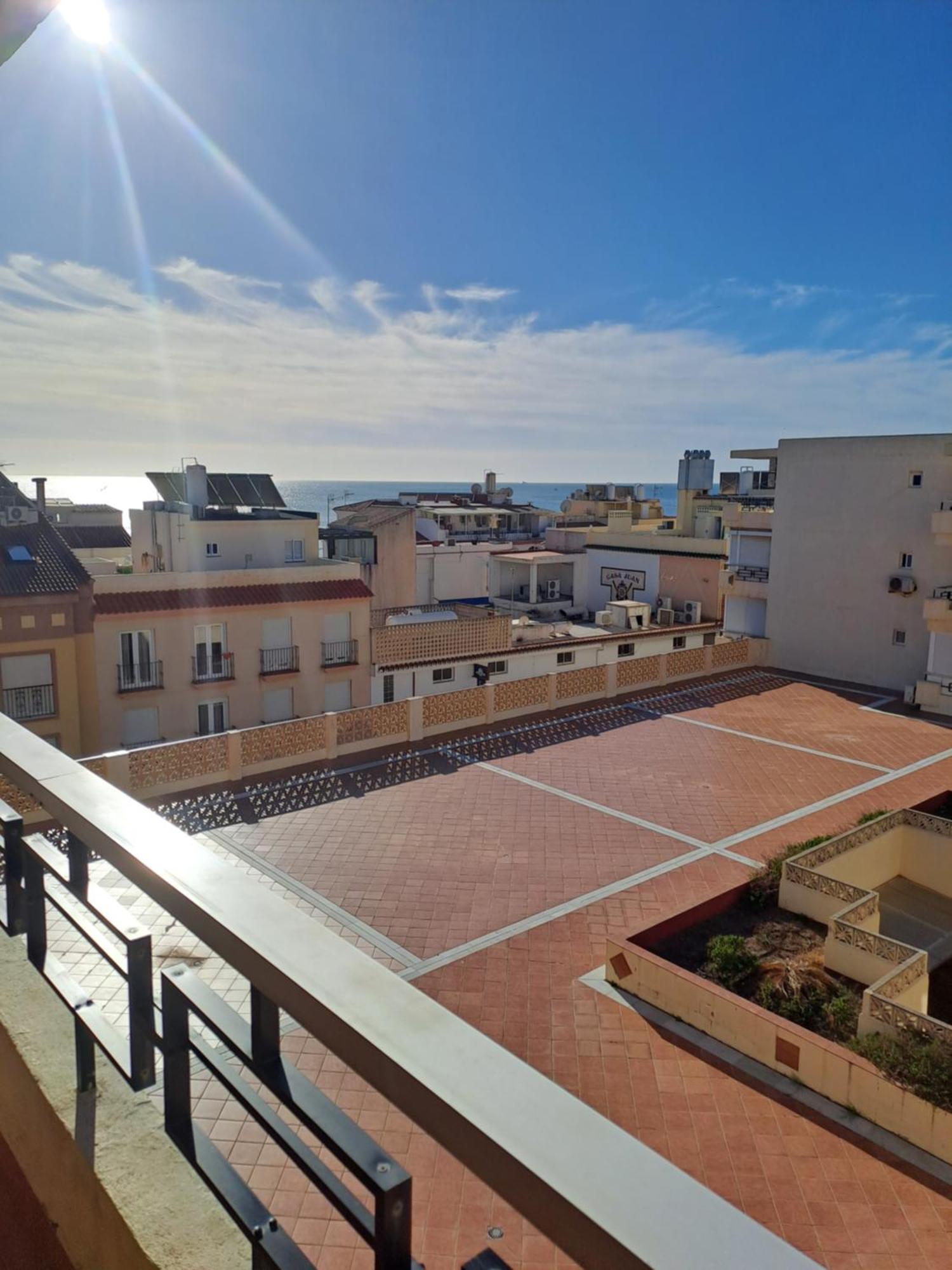 Apartamentos Nucleo Cristal Torremolinos Dış mekan fotoğraf